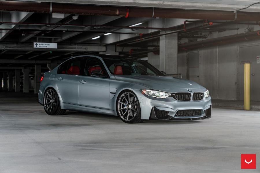  BMW M3 Sedan on Vossen Wheels (HF-3) 2019 года  (фото 10 из 14)
